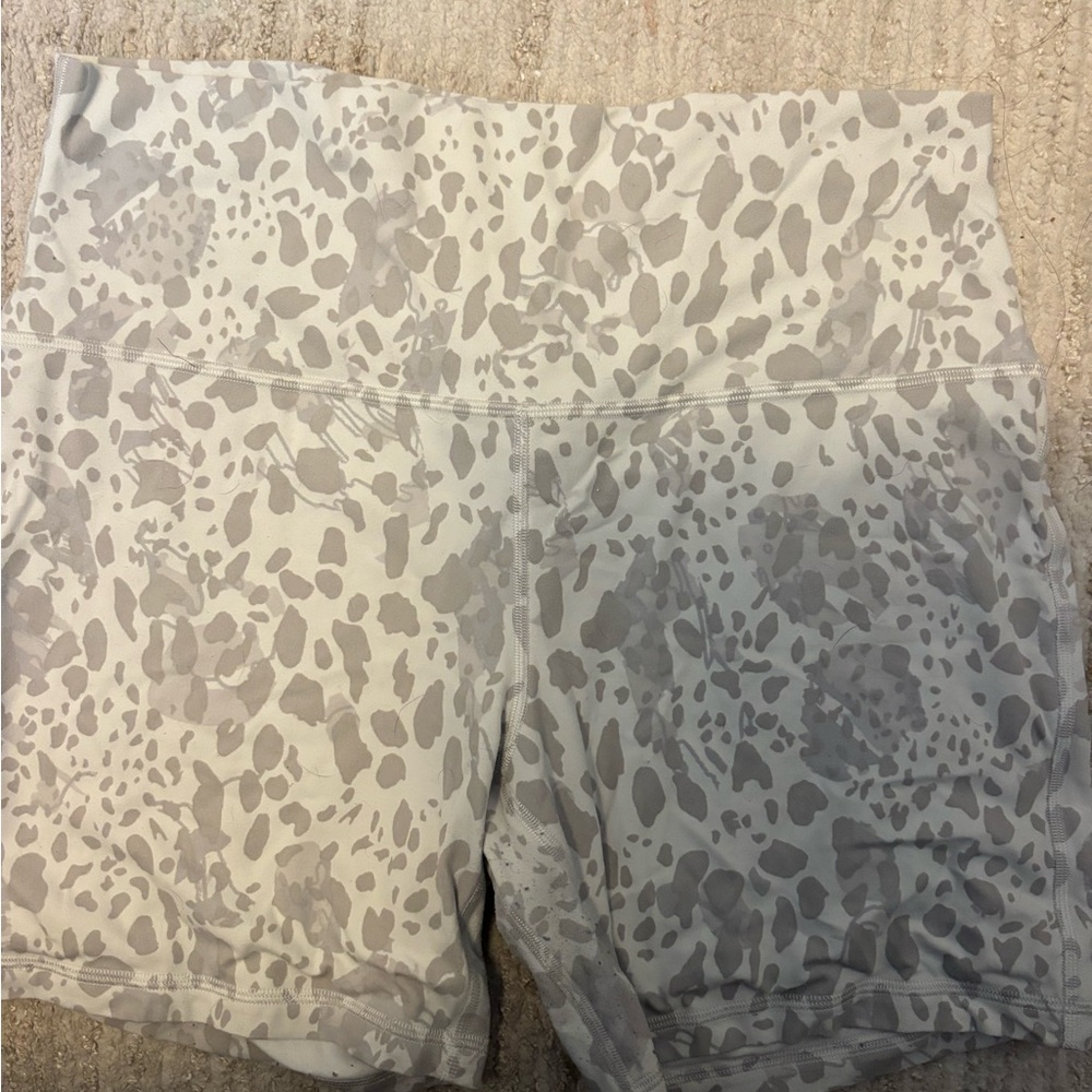 Lululemon biker shorts discount